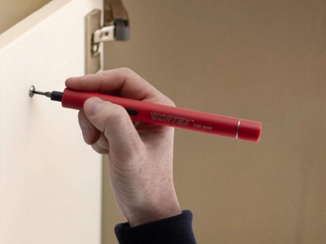 Отвертка электрическая Wortex CSD 2016