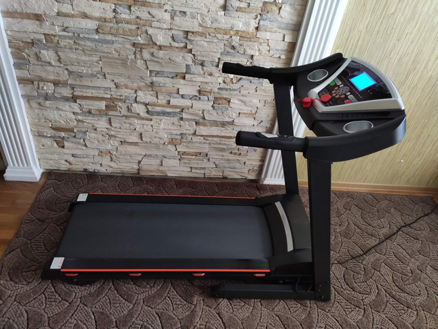 Фитнес без обязательств: аренда беговой дорожки Fitstart для вашего дома